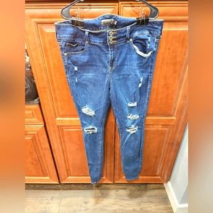 Torrid Dark Wash Jeggings #427